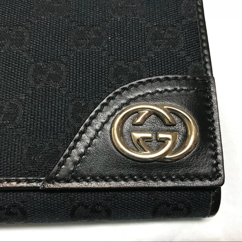 ✨AUTHENTIC GUCCI Wallet✨